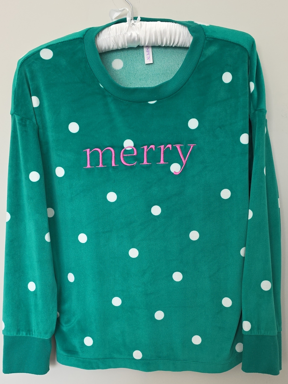 Joyspun Feelin' Festive Merry Christmas Pajama Top